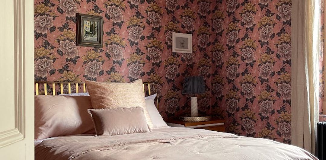 pink wallpaper 