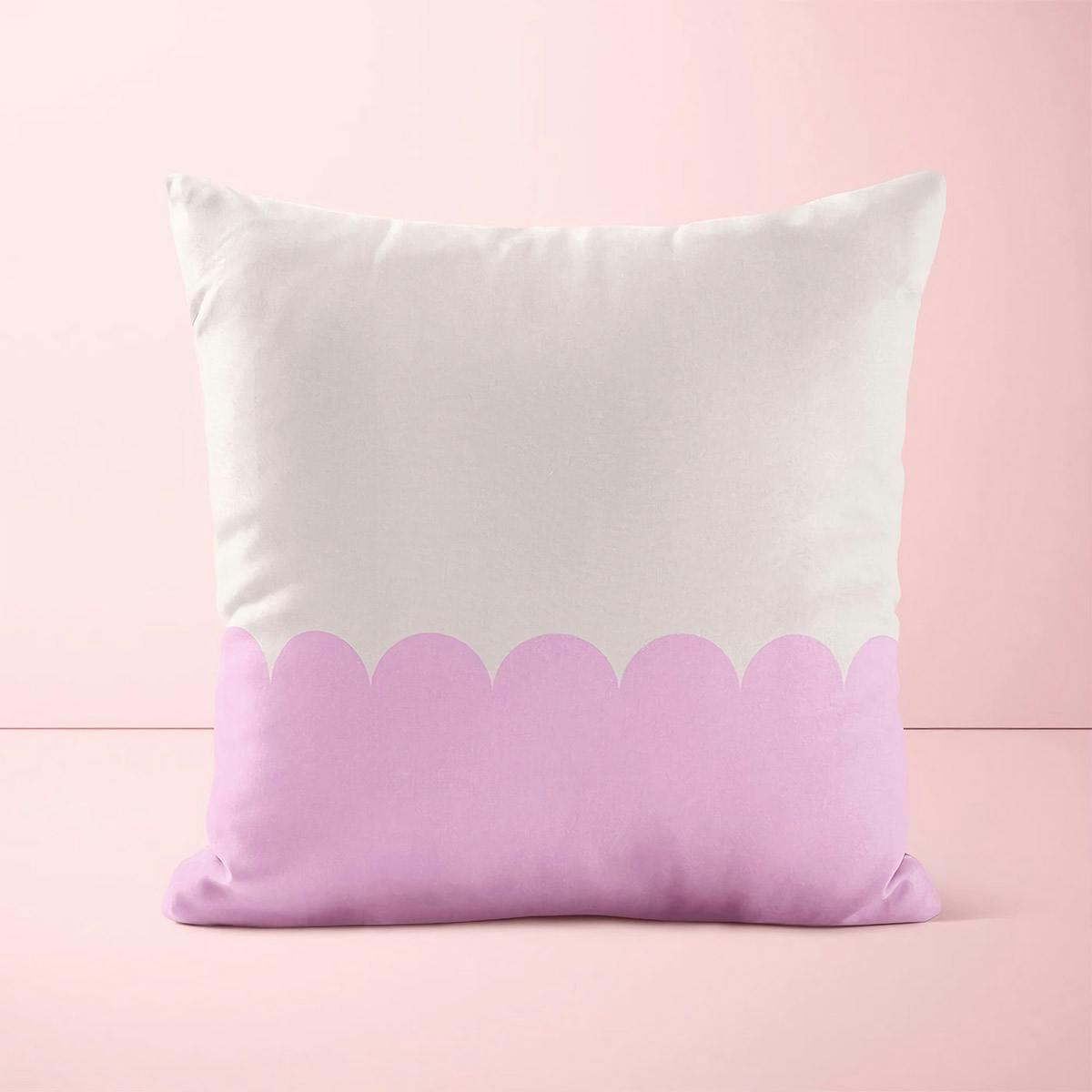 scallop pink cushion